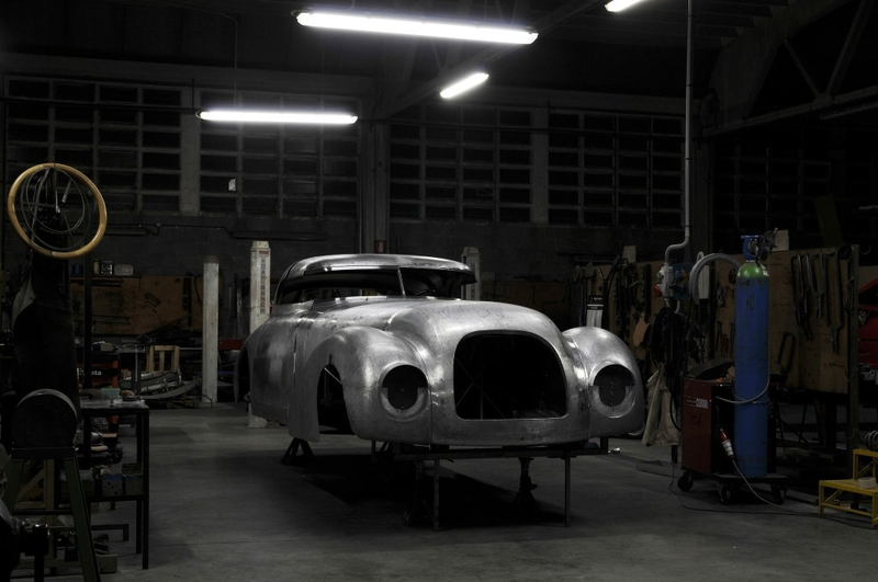 Illustration for article titled Streamline Mercedes 540 K restored in 3 year process.